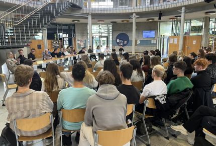 Alumni-StudienbotschafterInnen in J2 (10.10.24)